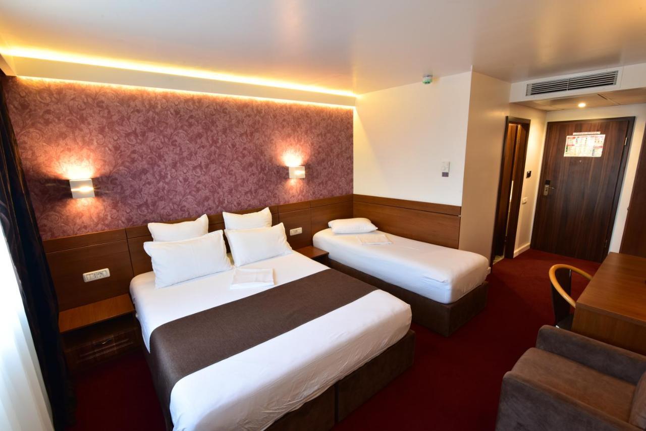 Hotel Forum 3*